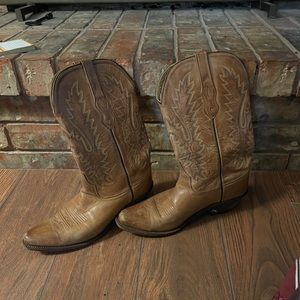 Old West Tan Cowboy Boots